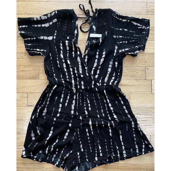 Tie-Dye Romper - Picture 6 of 8